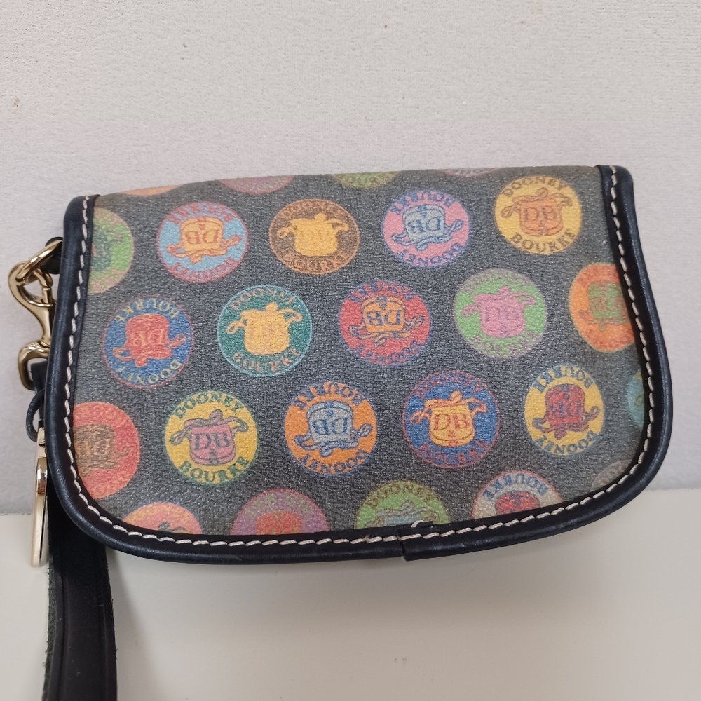 Vintage DOONEY & BOURKE wristlet w Heart Charm Hang Tag - Picture 9 of 11